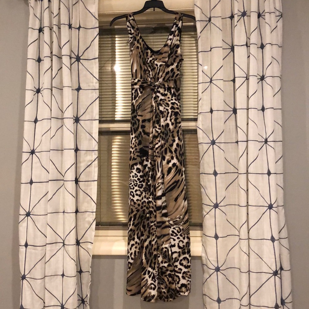 Women’s Leopard Print Maxi Dress